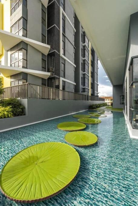 Cozy Mayfair Homestay Puchong Eksteriør billede